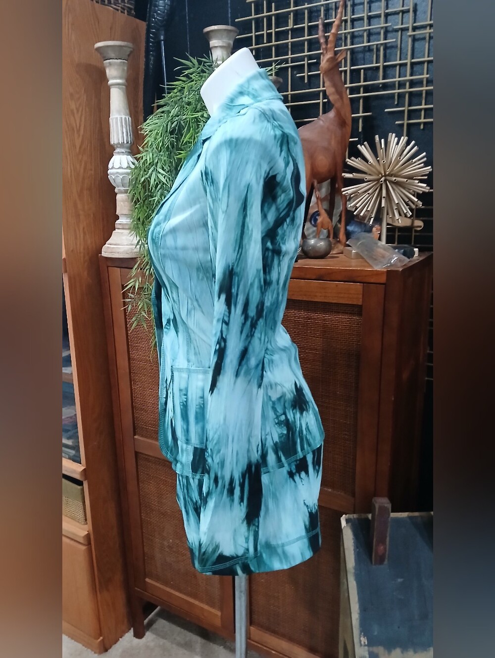 Rachel Rachel Roy Teal Tie‑Dye Blazer & Shorts Set – Size 2
